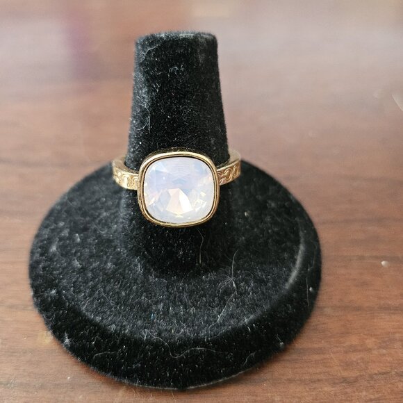 Coach Lavender Pink Moonstone Ring Size 7 - Picture 1 of 5